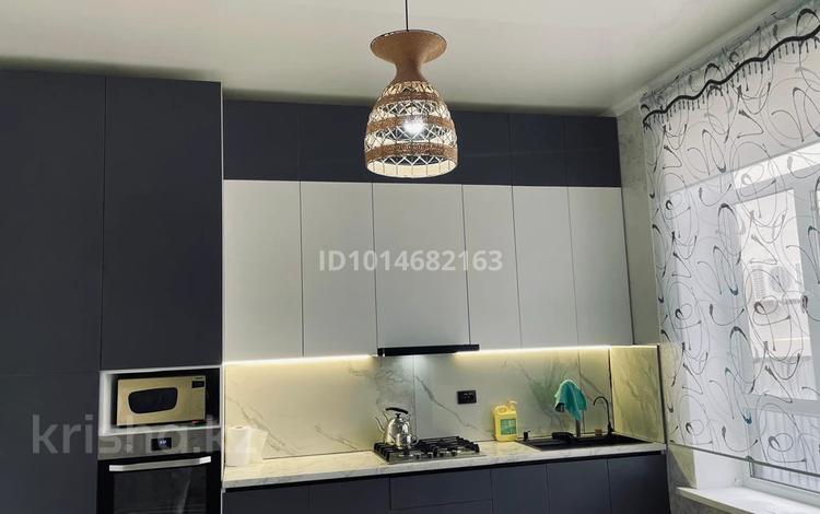 Отдельный дом · 5 комнат · 200 м² · 10 сот., пгт Балыкши, Жантай 13 за 46 млн ₸ в Атырау — фото 2