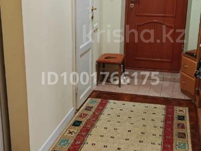 Аренда квартир в Алматы: 4-комнатная квартира · 95 м² · 4/5 этаж, Манаса 49 за 500 000 〒 4-комнатная квартира · 95 м² · 4/5 этаж, Манаса 49 за 500 000 〒 в Алматы, Бостандыкский р-н