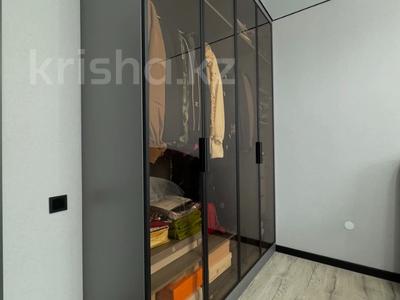 4-комнатная квартира · 112 м² · 2/5 этаж, Алтын орда за 50 млн 〒 в Актобе