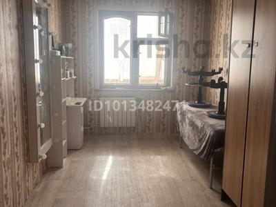 3-бөлмелі пәтер · 65 м² · 5/5 қабат, Курмангазы 164 — напротив магазина Урала, бағасы: 19 млн ₸ в Уральске, мкр Школьник