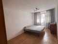 3-комнатная квартира · 65 м² · 5/5 этаж, Курмангазы 164 — напротив магазина Урала за 19 млн ₸ в Уральске, мкр Школьник — фото 2