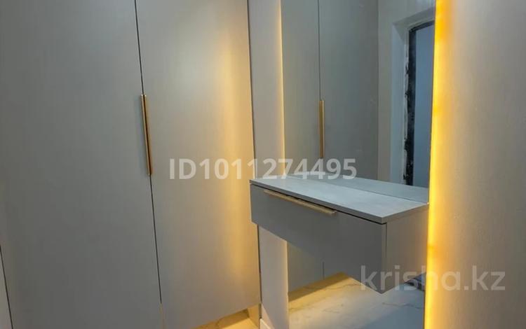 1-комнатная квартира · 40 м² · 3/9 этаж, Толеметова 106/3 — Толеметова за ~ 23.5 млн 〒 в Шымкенте, Абайский р-н — фото 2