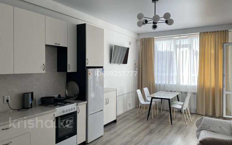2-комнатная квартира · 56 м² · 9/9 этаж, Абая 123 блок2 за 350 000 ₸ в Костанае — фото 19