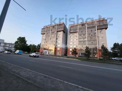 2-комнатная квартира · 70 м² · 2/9 этаж, Назарбаева 227 — Угол Шухова Назарбаева за 39 млн ₸ в Петропавловске