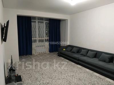 2-бөлмелі пәтер · 71 м² · 3/10 қабат, мкр Астана, Абулхаирхана 147 — Больницы талап, бағасы: 28 млн ₸ в Уральске