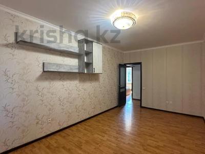 4-бөлмелі пәтер · 90 м² · 4/5 қабат, 13-ш/а. 14, бағасы: 23.9 млн ₸ в Актау, 13-й мкр