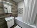2-комнатная квартира · 45 м² · 3/5 этаж, мкр Михайловка , Касыма Аманжолова 17 — Крылова/Сакена Сейфуллина/Охотская за 10 000 〒 в Караганде, Казыбек би р-н