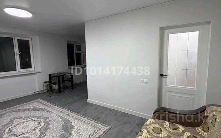1-бөлмелі пәтер · 30 м² · 5/5 қабат, Дружба народов 4/3, бағасы: 15 000 ₸ в Приозёрске — фото 2