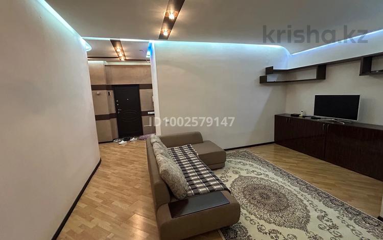 2-комнатная квартира · 74 м² · 3/20 этаж, Брусиловского 163 — Кулымбетова за 20 000 〒 в Алматы, Алмалинский р-н — фото 2