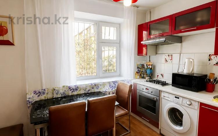 2-комнатная квартира · 40 м² · 2/4 этаж, Абая 81 за 33 млн ₸ в Алматы, Бостандыкский р-н — фото 2