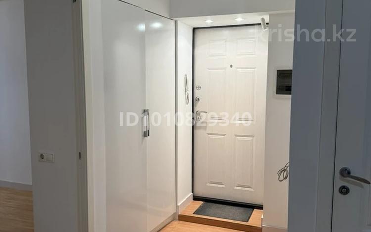 3-комнатная квартира · 56 м² · 1/4 этаж, Басенова 16 — Басенова Розыбакиева за 300 000 ₸ в Алматы, Бостандыкский р-н — фото 2