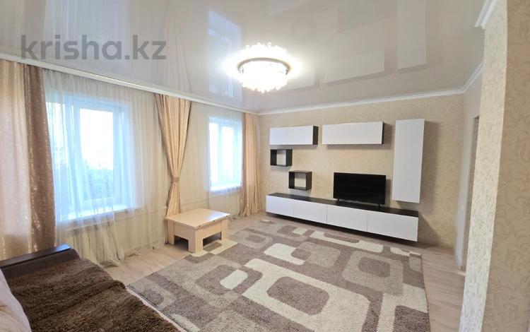 3-бөлмелі пәтер · 73 м² · 2/2 қабат, Молодёжный переулок, бағасы: ~ 15.3 млн ₸ в Петропавловске — фото 20