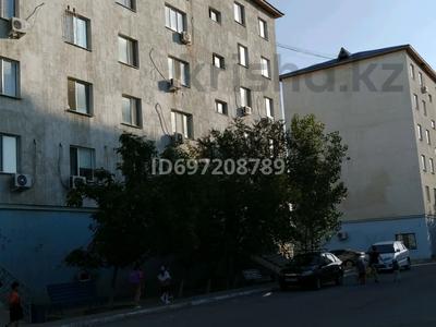3-комнатная квартира · 72 м² · 2/5 этаж, мкр Центральный — Сырым Датов 23 за 26 млн ₸ в Атырау