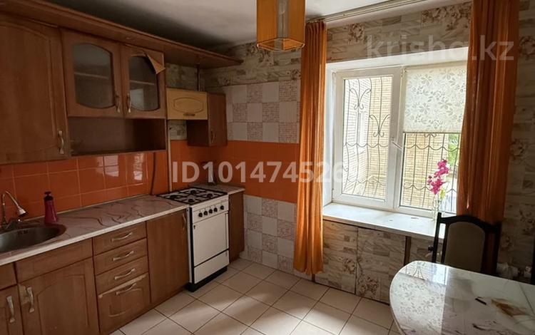 3-комнатная квартира · 62 м² · 2/5 этаж, сарайшык 79/1 за 18 млн ₸ в Уральске — фото 2