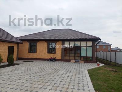 Отдельный дом · 5 комнат · 170 м² · 10 сот., мкр Жана Орда, Асан, ул Акжайык за 90 млн 〒 в Уральске