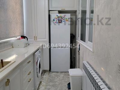 4-бөлмелі пәтер, 92 м², 1/5 қабат, 14-й мкр 9, бағасы: 36 млн 〒 в Актау, 14-й мкр