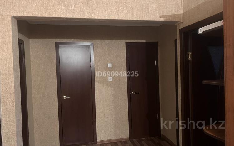 2-комнатная квартира, 51 м², 4/5 этаж помесячно, Сатпаева 20