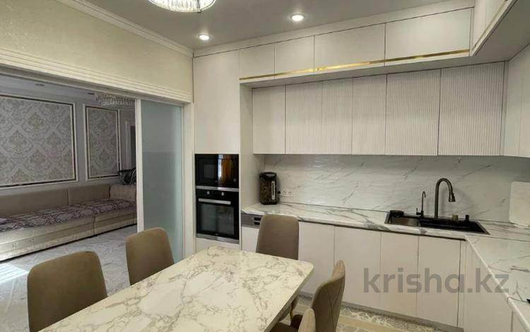 4-комнатная квартира · 107 м² · 8/9 этаж, Роза Багланова 2 за 77 млн ₸ в Астане, Нура р-н — фото 5