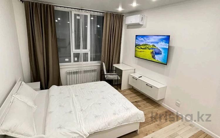 1-комнатная квартира · 25 м² · 2/9 этаж, Райымбек батыра 161Б — Рядом с Автосалоном Астер Авто, Халык Арена, Апорт East за 15 000 ₸ в  — фото 2