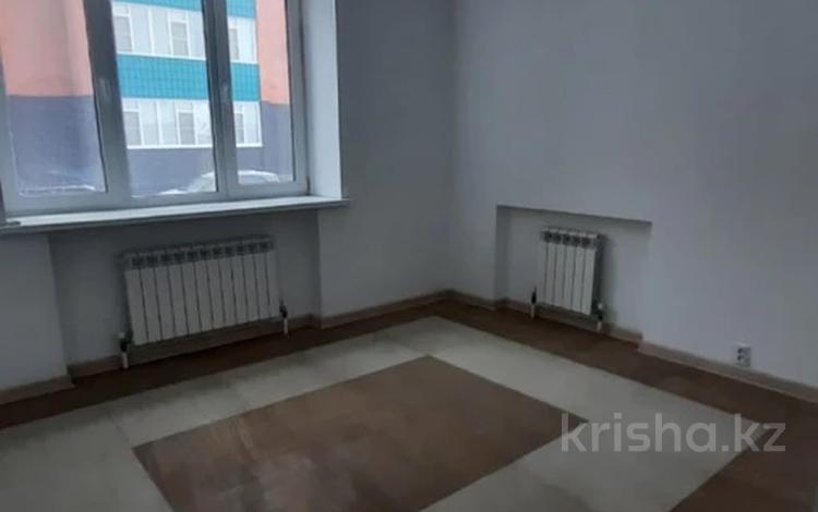 Сниму 2х комнатную квартиру в…, Новый город, Пр.Молдагуловой 11б в Актобе — фото 2