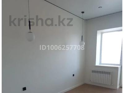 3-комнатная квартира · 90 м² · 4/9 этаж, мкр. Алтын орда, Микрорайон Алтын Орда 360/2 за 40 млн 〒 в Актобе