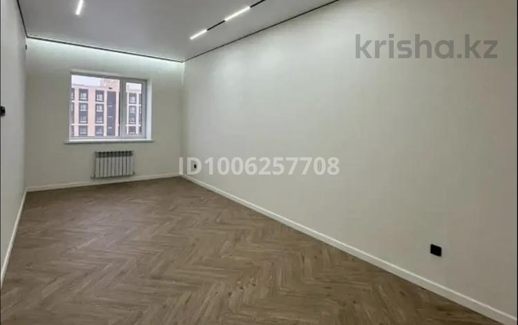3-комнатная квартира · 90 м² · 4/9 этаж, мкр. Алтын орда, Микрорайон Алтын Орда 360/2 за 41 млн 〒 в Актобе — фото 9