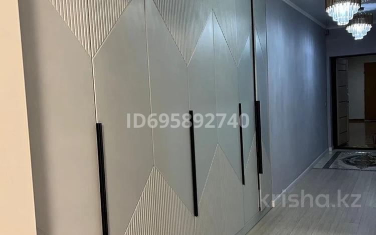 3-бөлмелі пәтер · 120 м² · 16/19 қабат, Брусиловского 167 — Абая Брусиловского, бағасы: 59 млн ₸ в Алматы, Алмалинский р-н — фото 55