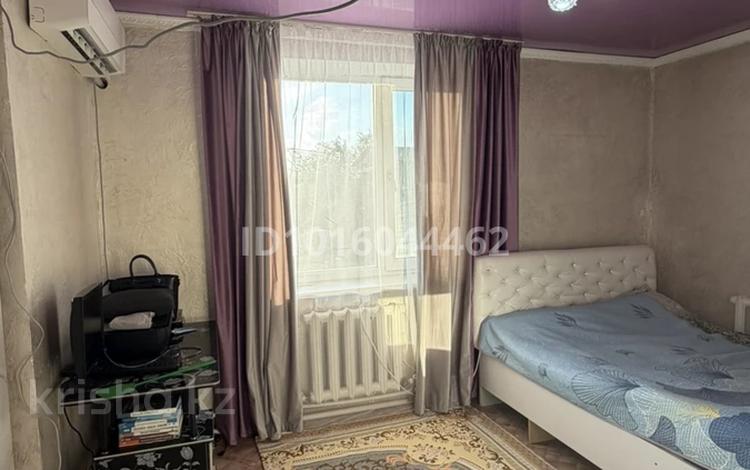 2-бөлмелі пәтер · 51 м² · 2/2 қабат, Желтоқсан 24, бағасы: 18 млн ₸ в Талдыкоргане — фото 2