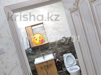 3-комнатная квартира · 90 м² · 2/9 этаж, Самал 110 — Самал за 40.5 млн 〒 в Уральске