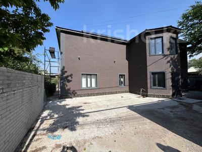 Отдельный дом · 5 комнат · 200 м² · 5 сот., улица Абулхаир хан 16 — проспект Аль-Фараби за 140 млн ₸ в Алматы, Бостандыкский р-н