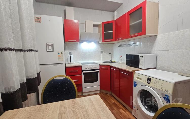 1-комнатная квартира · 41 м², 3-й микрорайон 16 за 155 000 〒 в Конаеве — фото 2