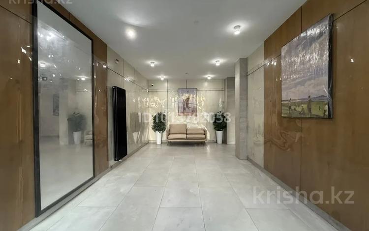 2-комнатная квартира · 69 м² · 12/12 этаж, мкр Гажайып 5/3 за 360 000 ₸ в Алматы, Алатауский р-н — фото 2