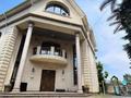 Жеке үй · 8 бөлме · 700 м² · 15 жүзд., Кербулакская 1/9, бағасы: 600 млн ₸ в Алматы, Медеуский р-н