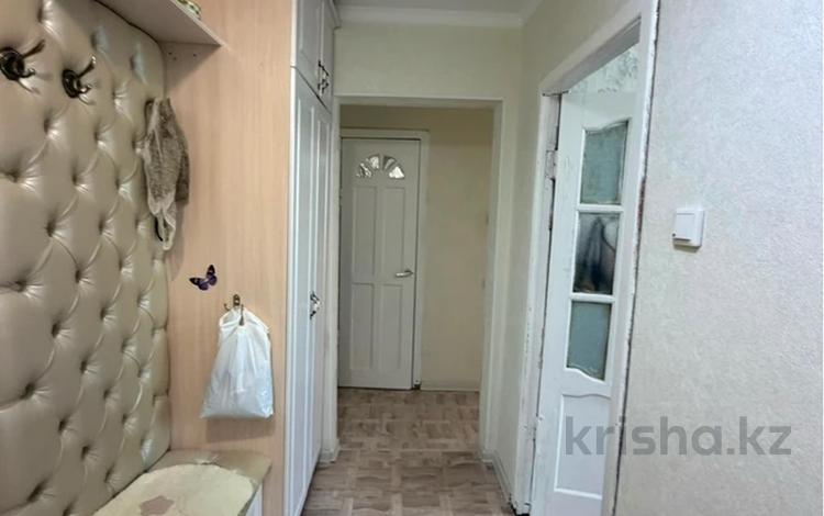 2-бөлмелі пәтер · 48 м² · 5/5 қабат, мкр 11 25, бағасы: 15.5 млн ₸ в Актобе — фото 2