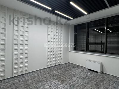 Кеңселер, кабинеттер және жұмыс орындары · 127 м², бағасы: 2.5 млн ₸ в Астане, Есильский р-н