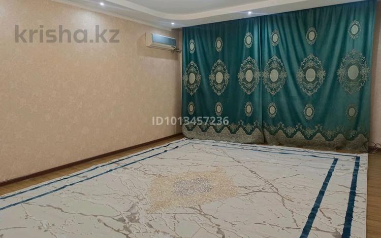 3-комнатная квартира · 106 м² · 6/9 этаж, Старый город, Ескі қала Кунаева 1/7 за 26 млн ₸ в Актобе — фото 2
