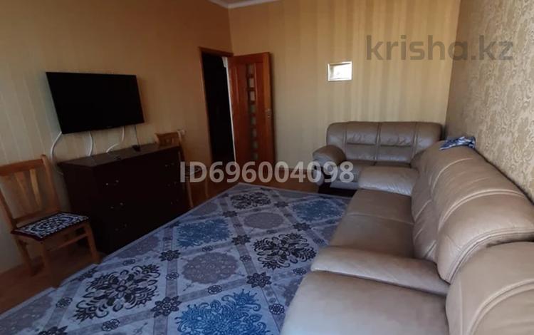 2-бөлмелі пәтер · 52.6 м² · 7/9 қабат, мкр Алмагуль — Жарокова, бағасы: 300 000 ₸ в Алматы, Бостандыкский р-н — фото 2