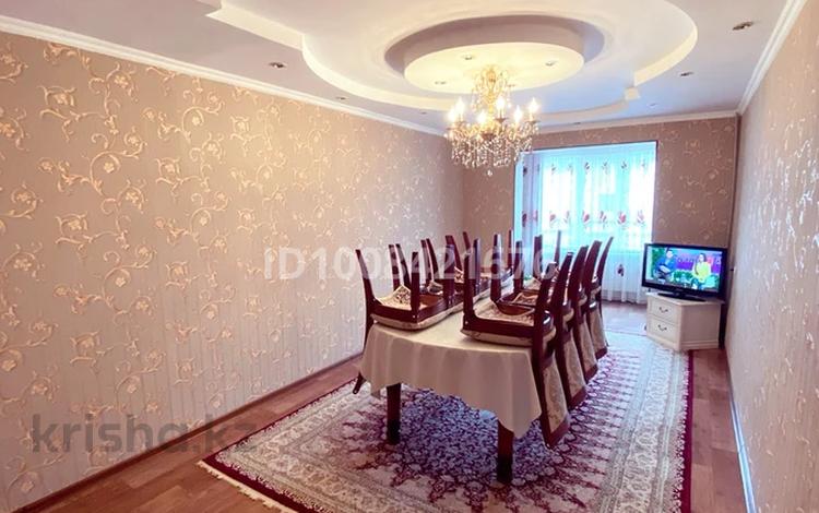 3-бөлмелі пәтер · 75 м² · 3/5 қабат, мкр Восток 115, бағасы: 30 млн ₸ в Шымкенте, Аль-Фарабийский р-н — фото 2