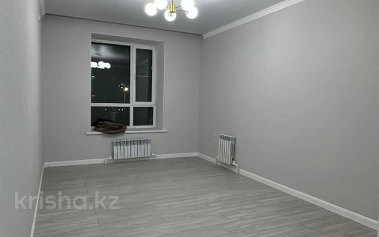 2-комнатная квартира · 85 м² · 3/9 этаж, Санкибай Батыра за 35.9 млн ₸ в Актобе — фото 2
