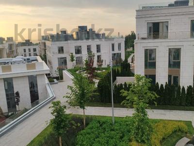 3-бөлмелі пәтер · 130 м² · 3/3 қабат, Достык 300, бағасы: 390 млн ₸ в Алматы, Медеуский р-н