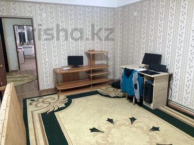 2-комнатная квартира, 68 м², 5/5 этаж, мкр Туран за 20 млн 〒 в Шымкенте, Каратауский р-н