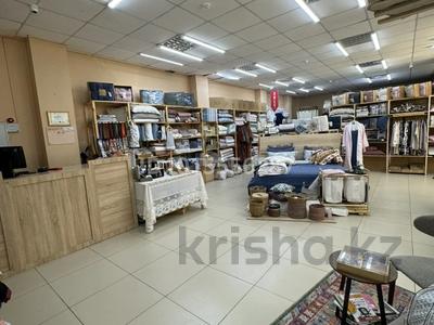 Магазины и бутики · 60 м² за 600 000 ₸ в Астане, Есильский р-н