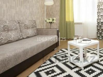 1-бөлмелі пәтер · 32 м² · 1/5 қабат, Ауэзова дом 39 — АЗС ЮНА, бағасы: 12 000 ₸ в Щучинске