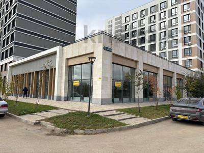 Свободное назначение, офисы, магазины и бутики, общепит, салоны красоты, медцентры и аптеки, образование · 936.6 м² за 795 млн ₸ в Астане, Нура р-н