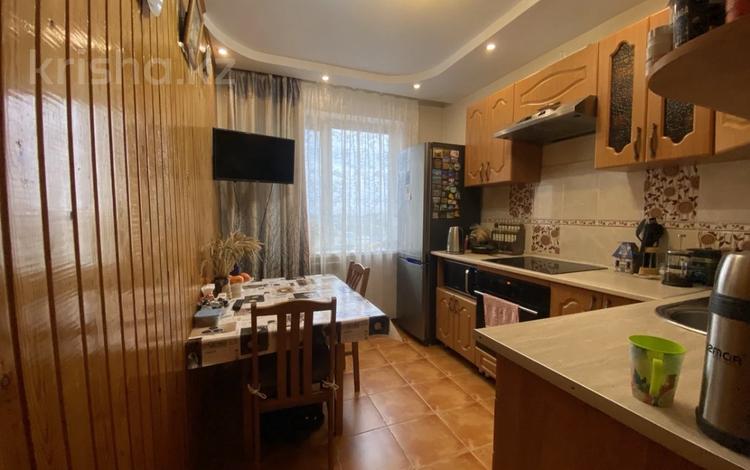 4-бөлмелі пәтер · 90 м² · 5/10 қабат, пр. Мира, бағасы: 27 млн 〒 в Темиртау — фото 12