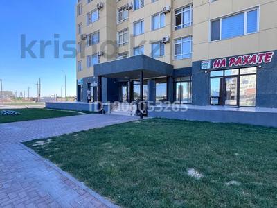 Офисы, магазины и бутики, склады, салоны красоты, медцентры и аптеки, образование, конференц-залы, кабинеты и рабочие места, студии · 82 м² за 250 000 〒 в Туркестане