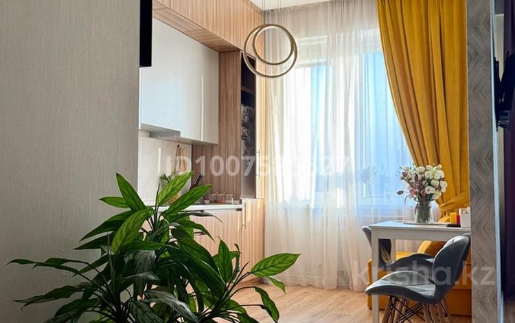 1-бөлмелі пәтер · 42.5 м² · 9/10 қабат, Гагарина 244, бағасы: 49 млн ₸ в Алматы, Бостандыкский р-н — фото 2