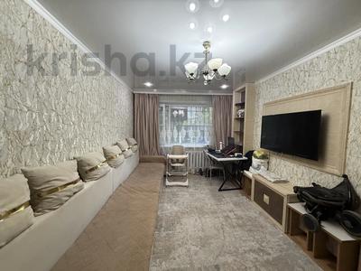 2-комнатная квартира · 45 м² · 1/5 этаж, Майкудук, Мкр Восток-2 11 за 14 млн ₸ в Караганде, Алихана Бокейханова р-н