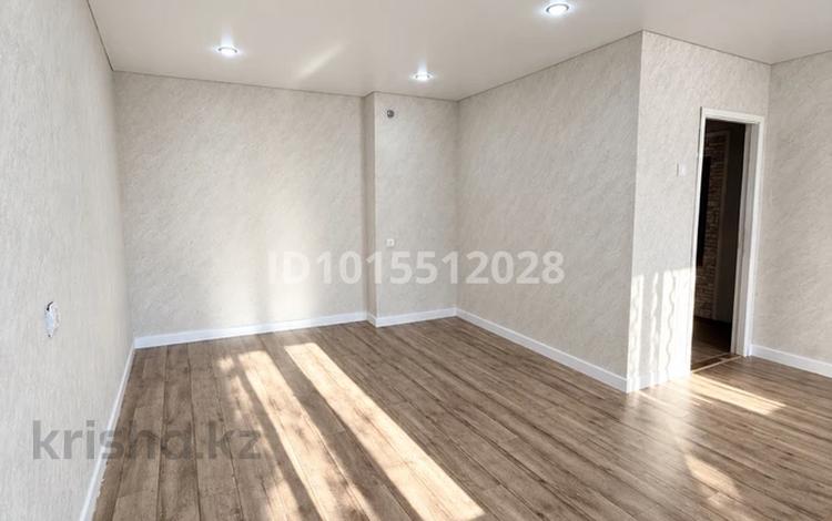1-бөлмелі пәтер · 38 м² · 3/5 қабат, Островского 34/1, бағасы: 10 млн ₸ в Усть-Каменогорске — фото 2
