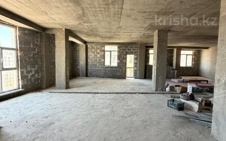4-бөлмелі пәтер · 160 м² · 7/16 қабат, 18 43/1, бағасы: 35 млн ₸ в Актау, 18-й мкр  — фото 2